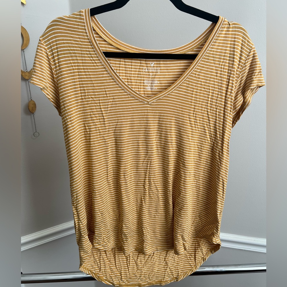 american eagle yellow striped favorite tee